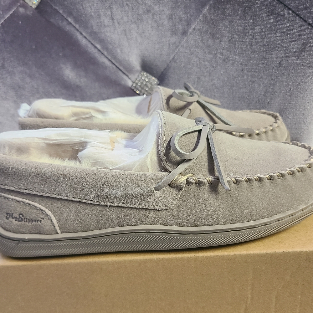 The Slipper Company Women's Tan Moccasins